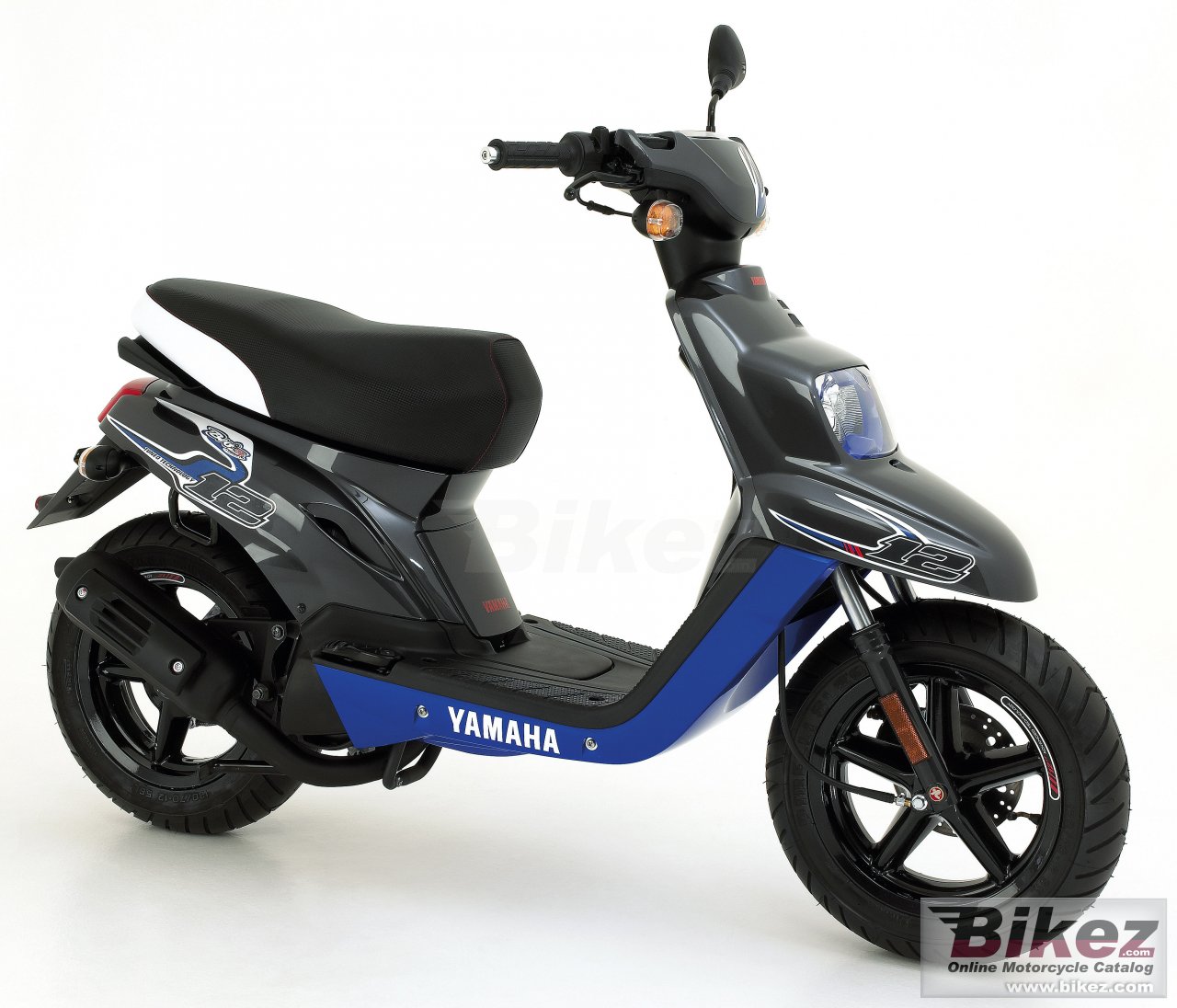 Big Yamaha bws 12 inch picture and wallpaper from Bikez.com